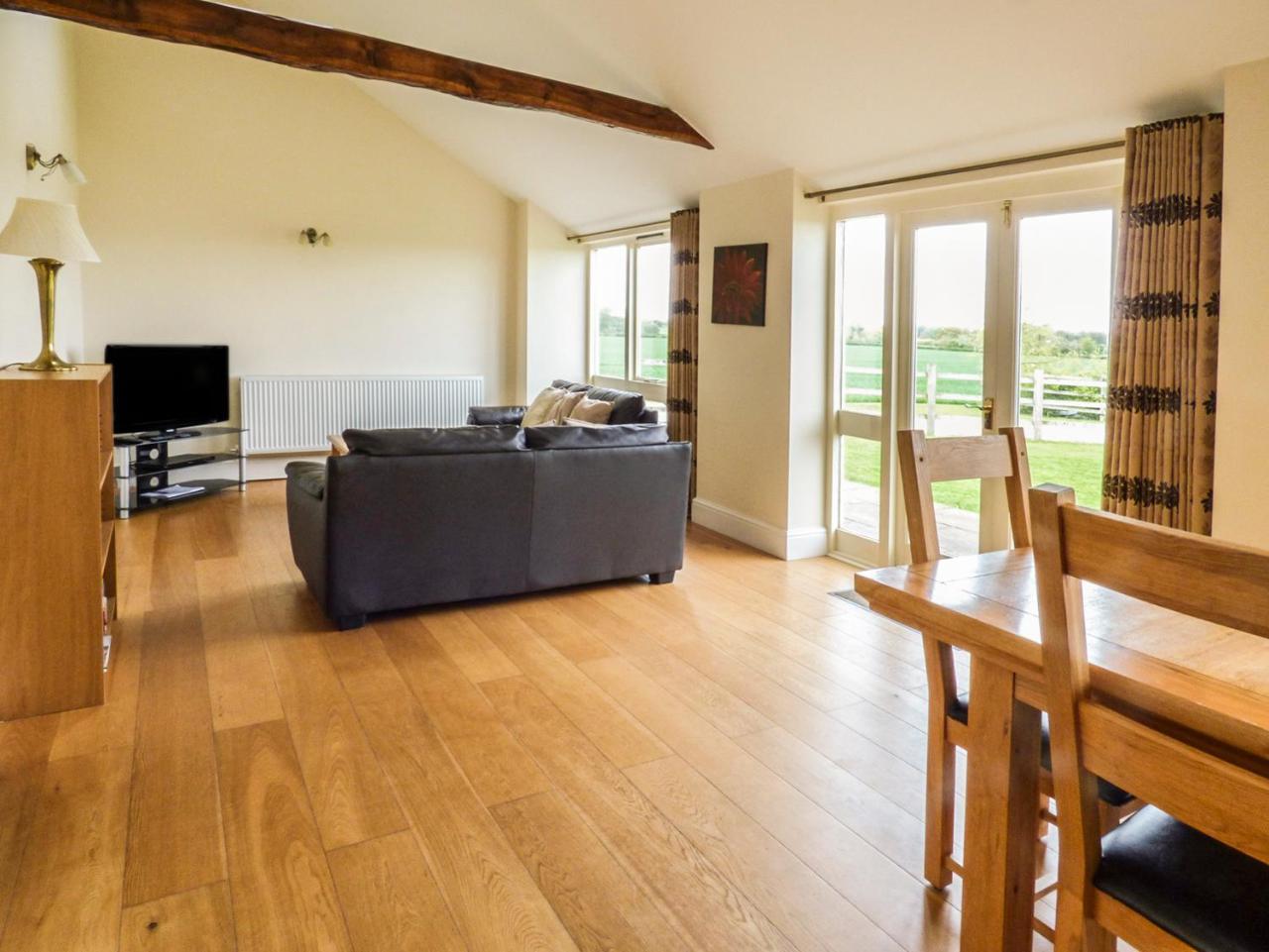 Villa The Cart Shed High Catton Exterior foto